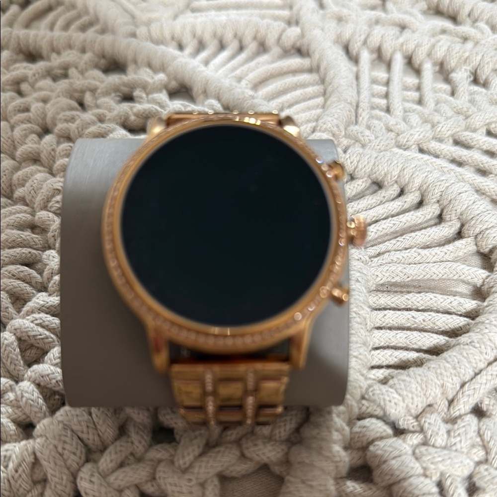 Fossil Gold Watch with Circular Display and Metal Link Band